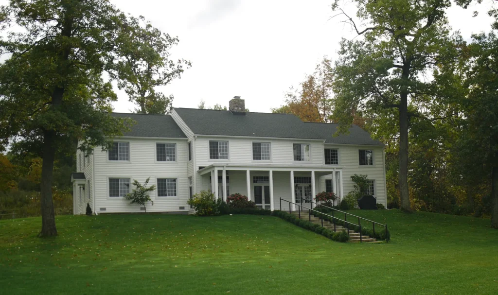 Waldenwoods friendship lodge