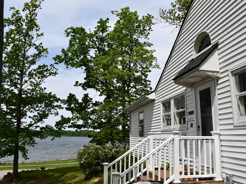 Waldenwoods hillside cottage